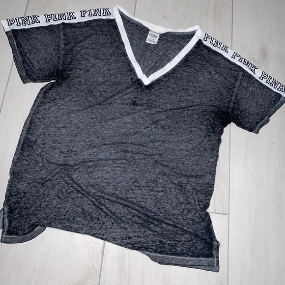 PINK Victoria's Secret Charcoal V-Neck women’s Tee - Picture 1 of 4